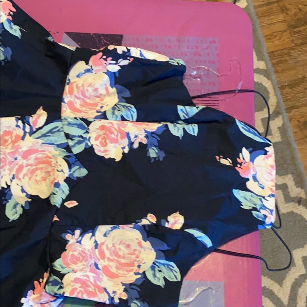 Dress!! - Picture 2 of 4